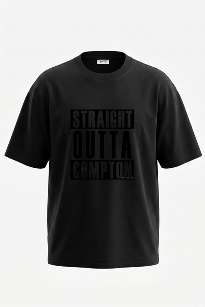 Черна памучна овърсайз тениска с дизайн "Straight Outta Compton " и принт на гърба