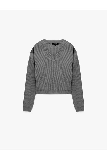 Long Sleeve V-Neck Knitwear Sweater