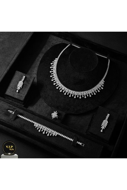 Shiny Zircon Accessories Set with Packaging