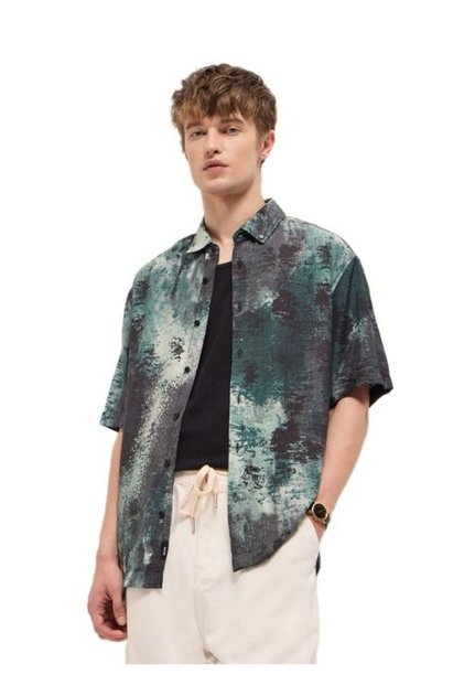 Men's Multi-Color Abstract brushstroke Digital Print Relax Fit Casual Shirt for Every Occasion