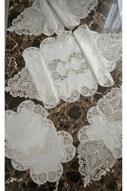 Linen Cover Lux Living Room Set with Heavy Guipure Lace