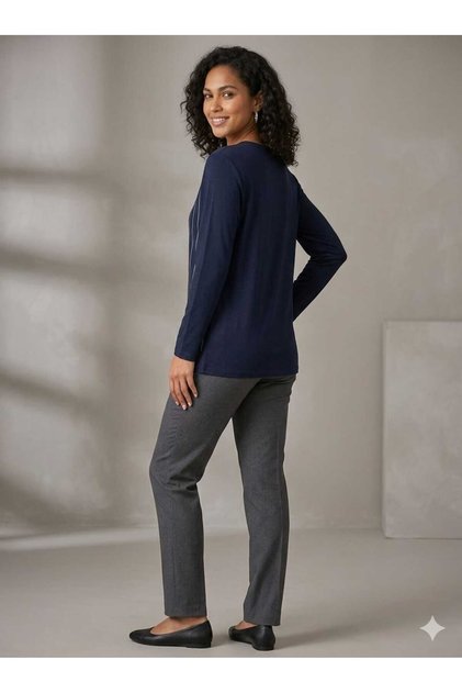 Anne Combed Cotton Comfortable Fit Crew Neck Stone Embroidered