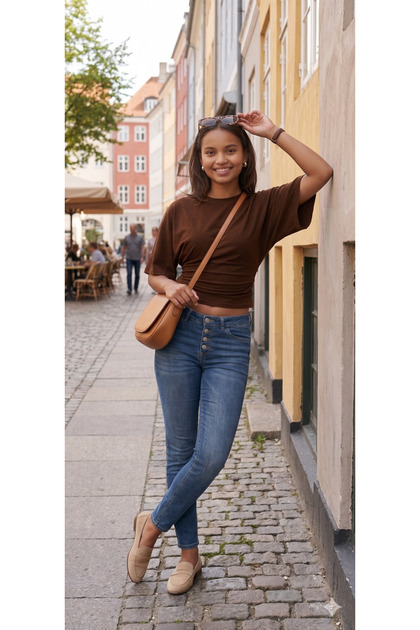 Women's Draped Half Sleeve Crew Neck Casual Crop Blouse