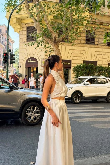Trevi Halter Yaka Sırt Dekolteli Etekli Takım