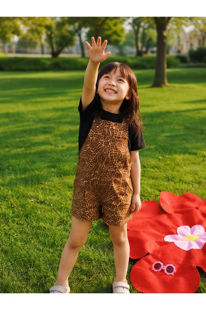 Girl's Leopard Patterned Shorts and Salopet Combination