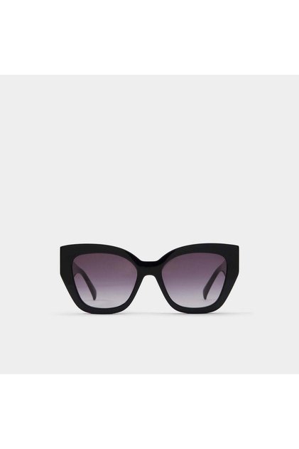 Nicole-B / Sunglasses