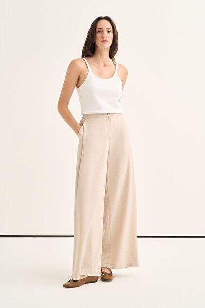 Women's Draped Pleated Detailed Trousers Beige