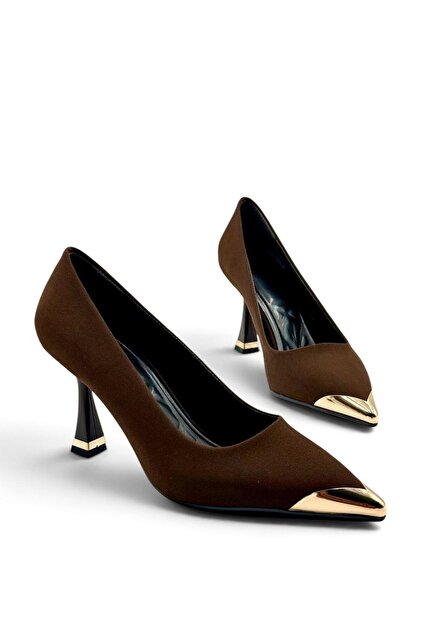 Burnu Gold Metal Detaylı Stiletto Acıkahve 9 cm