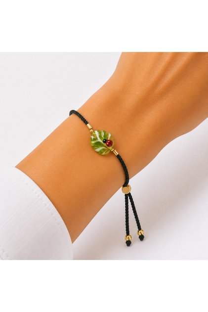 Ladybug on Leaf Murano Glass Beaded Bracelet