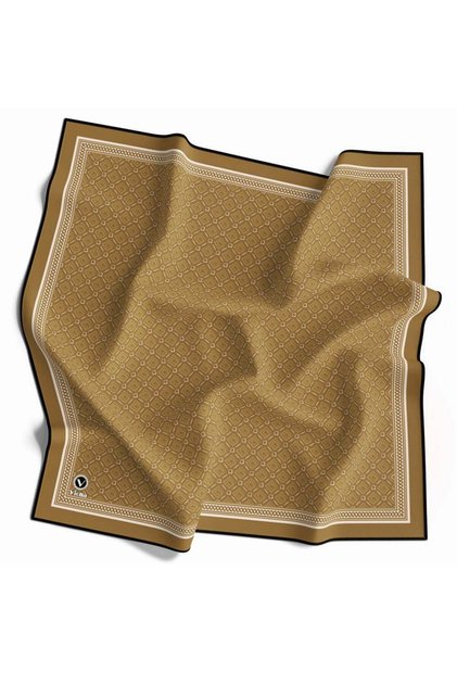 Kristal Monogram Desenli Hardal Renkli 90x90 Eşarp (İpek İçermez) Kenar Dikiş Şekli El Dikişli