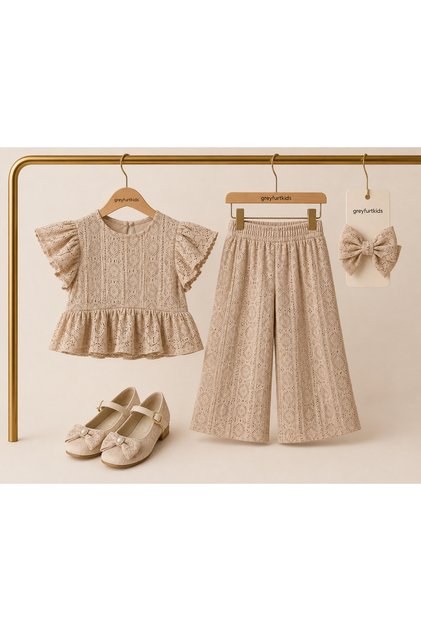 Lace-Lined 2-Piece Set