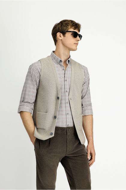 V-Neck Knitwear Vest