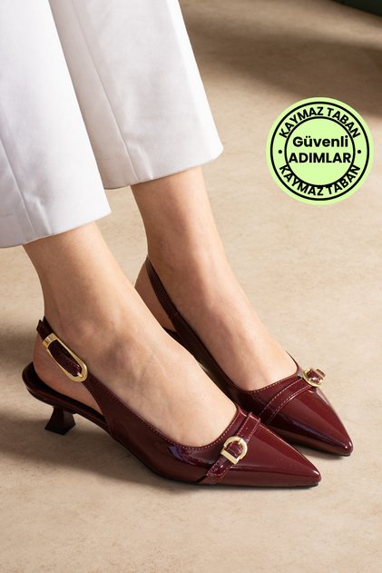 Two-Buckle Hazelnut Heel Women's Shoes 4 cm Patent Leather Burgundy