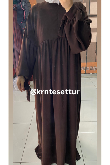 Dress with Tied Sleeves (Medina Silk)