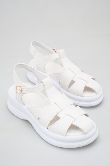 Women's Cage Sandals Are Light and Comfortable