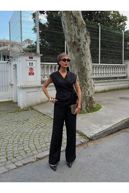 Women's Linen Side-Tie Vest and Pants Set