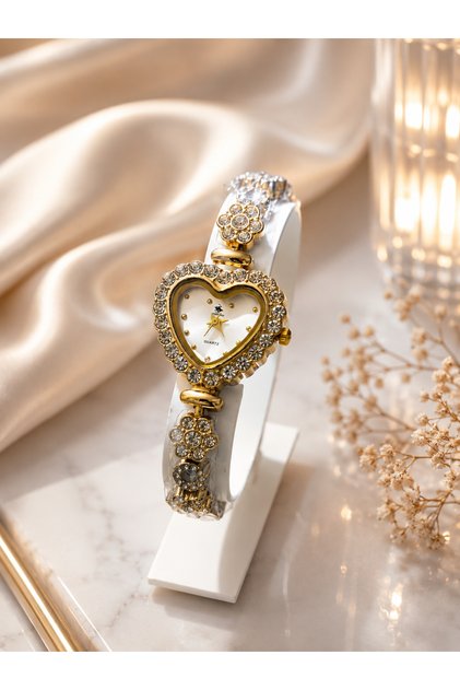 Heart Detailed Zircon Stone Women's Wristwatch