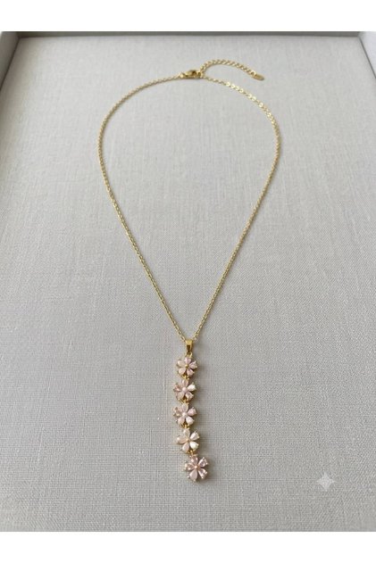 Floral stone necklace