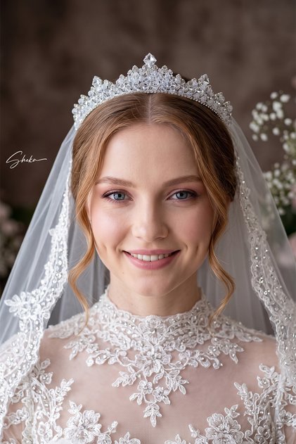 El İşlemeli Boncuklu Zarif Gelin Tacı - %100 Kristal Taşlı Taç - Düğün Tacı - Nikah Tacı - Balo Tacı