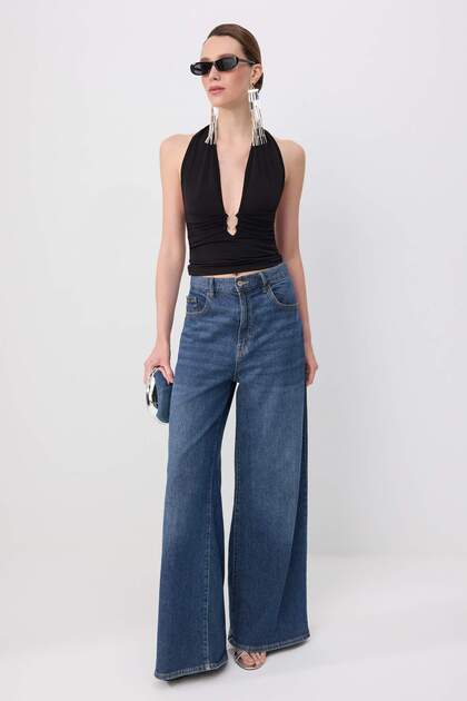 Black Accessory Detailed Deep-Cut Party Blouse Tprss26Bz00084
