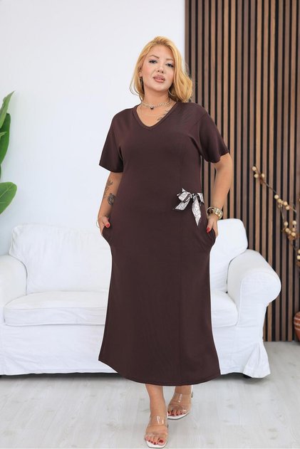 Plus Size Linen Fabric Dress with Side Lace Detail
