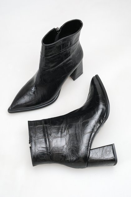 Women's Black Patent Leather Crocodile Boots Pointed Toe Thick Heeled Zippered Stylish Ankle Boots