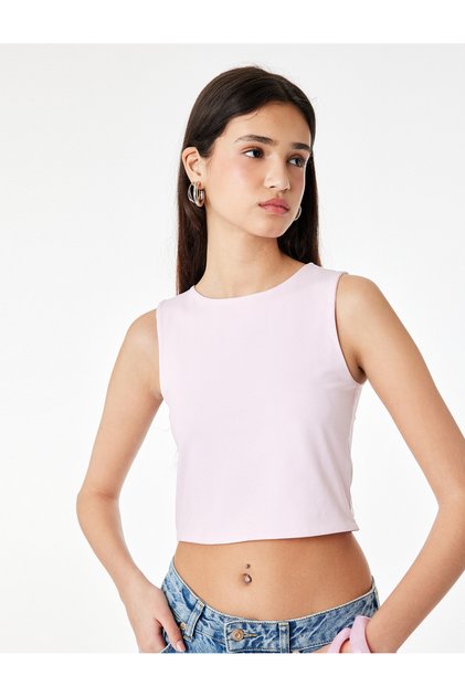 Sleeveless Crew Neck Slim Fit Crop Blouse