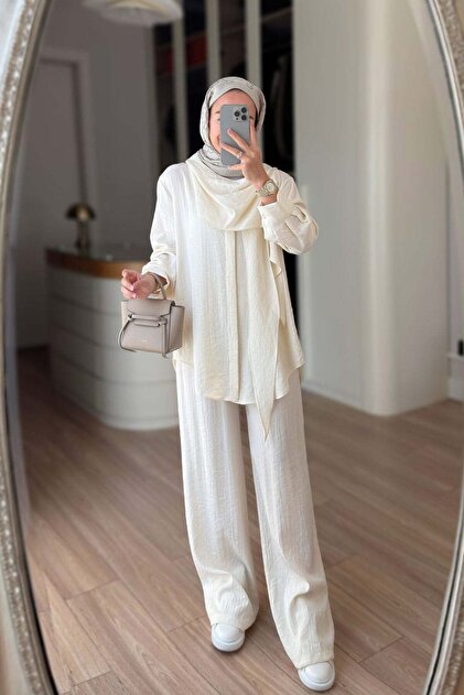 Fixed Shawl Casual Set - Ecru