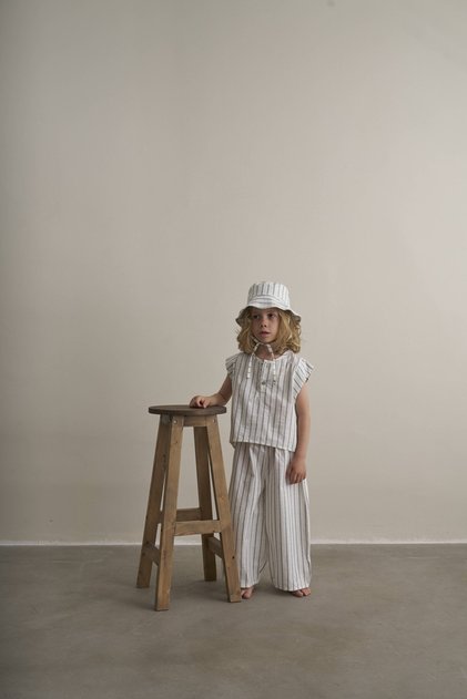 Striped Linea Nova Series Hat Set