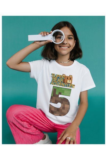 Super Bear Adventure Printed Kids' T-Shirt – Colorful Game-Themed Short Sleeve T-Shirt