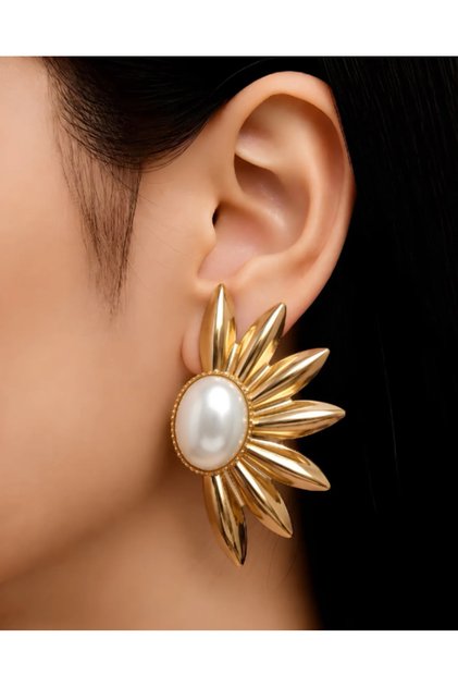 Gold Sun Motif Pearl Detailed Earrings