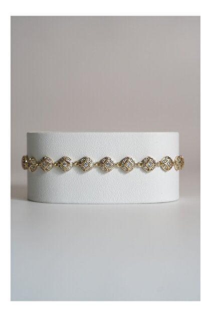 Taş Detaylı Oval Motifli Gold Renk Bileklik
