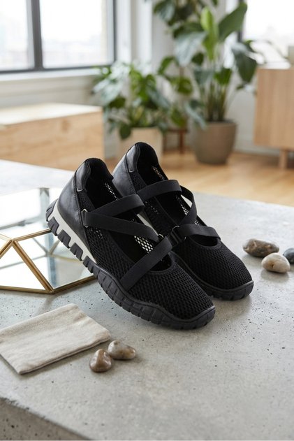 Women's Velcro Orthopedic Sole Mesh Ballerina Sports Shoes