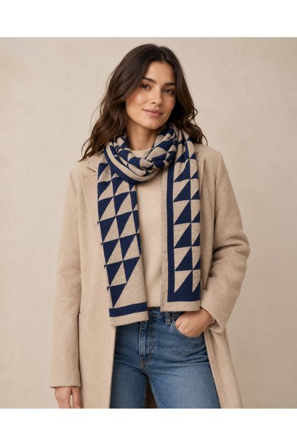 Triangle Patterned Knitwear Knitted Scarf