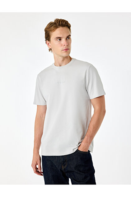 Short Sleeve Crew Neck Regular Fit Cotton Minimal Printed T-Shirt