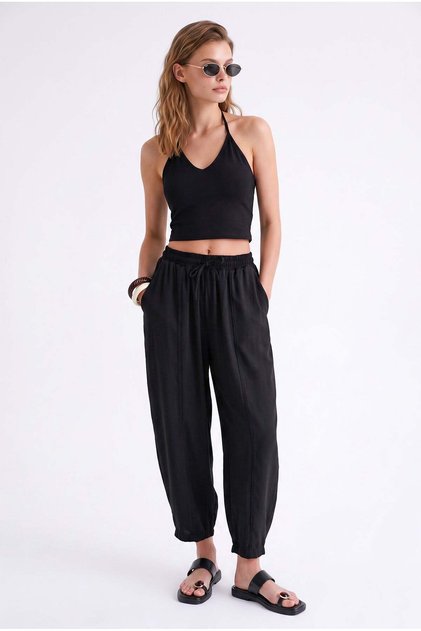 4307 Women's Elastic Waist Carrot Leg Shalwar Trousers Black