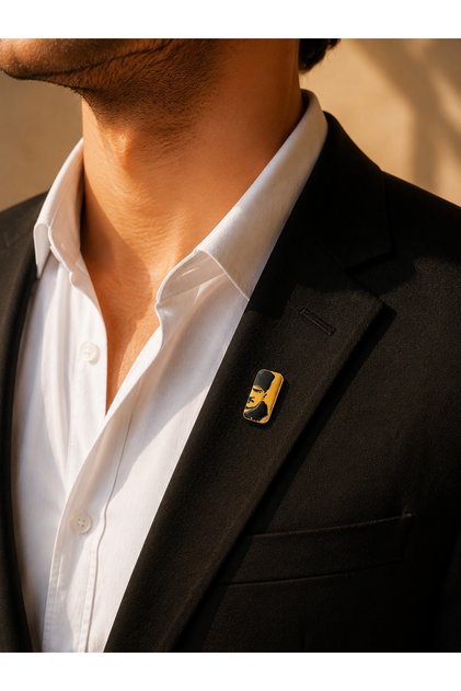 Atatürk Dikdörtgen Gold Renk Rozet Unisex Yaka Aksesuarı
