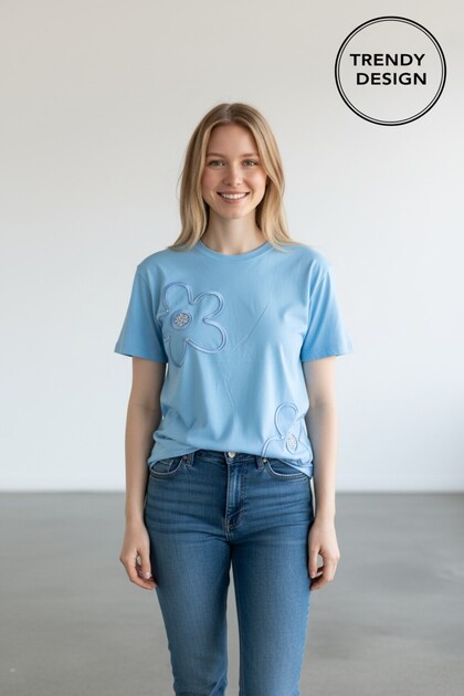 Tricou Damă – Aplicații Florale și Detalii PIETRE Strălucitoare