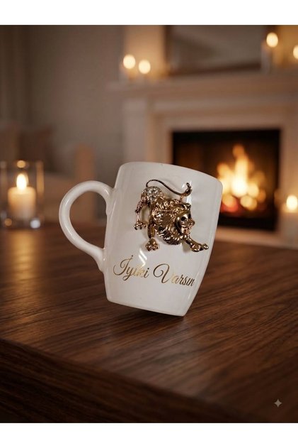 ASLAN Burcuna Özel Tasarım Taşlı Lüx KUPA/MUG (isim yazılı)