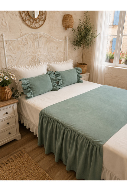 İnci Maya Sage Green Ruffled Bed Runner and Padded Throw Pillow Set Double.3Pcs(Bedspread Not Included)