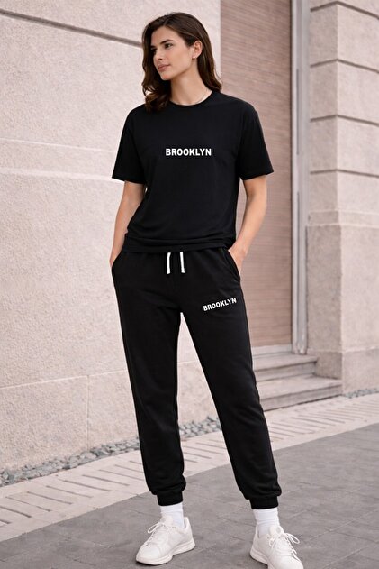 Women / Men Brooklyn Printed Unisex Tracksuit Set Oversize – Comfortable Fit Jogger Bottom T-Shirt Combination