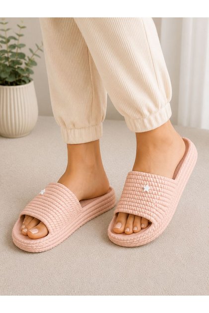 SLIPPER