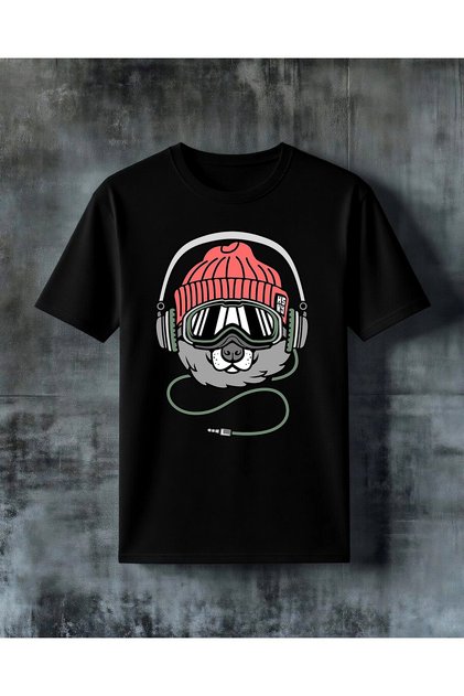 تي شيرت كبير الحجم مطبوع عليه kopek kulaklik red beanie