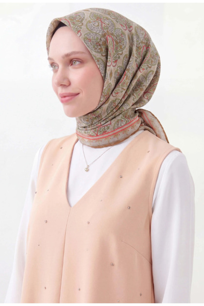11 Taç Desen Soft Eşarp