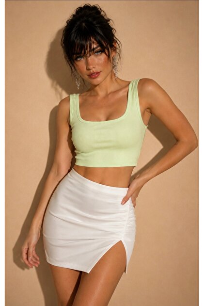 بلوزة نسائية قصيرة بياقة على شكل حرف U من Mint Front Back BE422