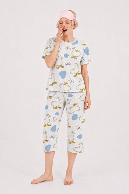 100% Cotton Combed Cotton Capri Pajama Set Short Sleeve T-Shirt and Capri Pajama Bottoms