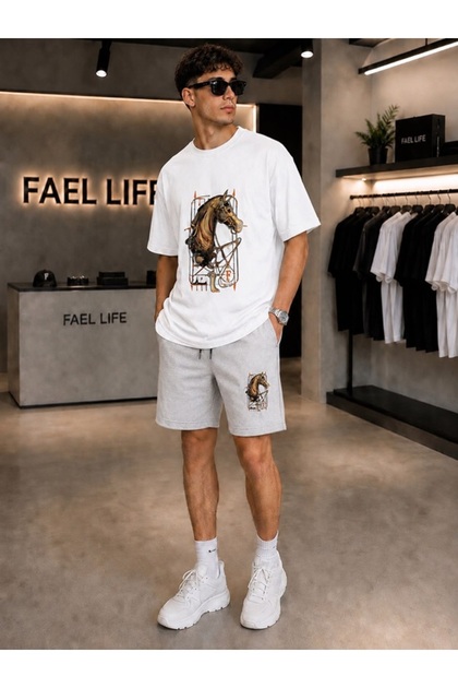 Unisex T-Shirt and Shorts Set with Horse Print