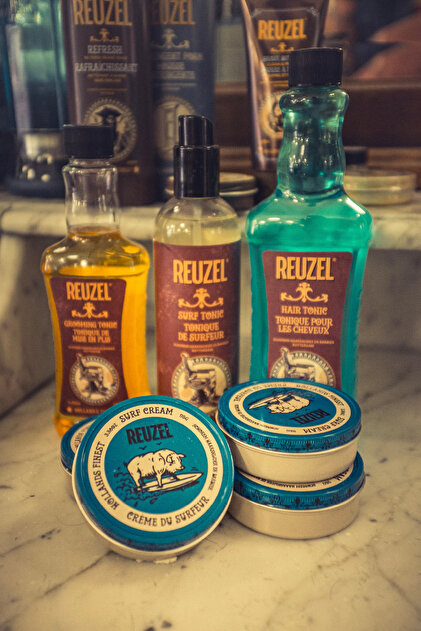 Reuzel Surf Cream Dokulandırıcı Erkekler için Saç Çekillendirici
