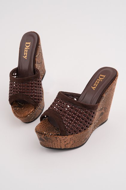 Dzy-1020 Snake Leather Detailed Straw Slippers