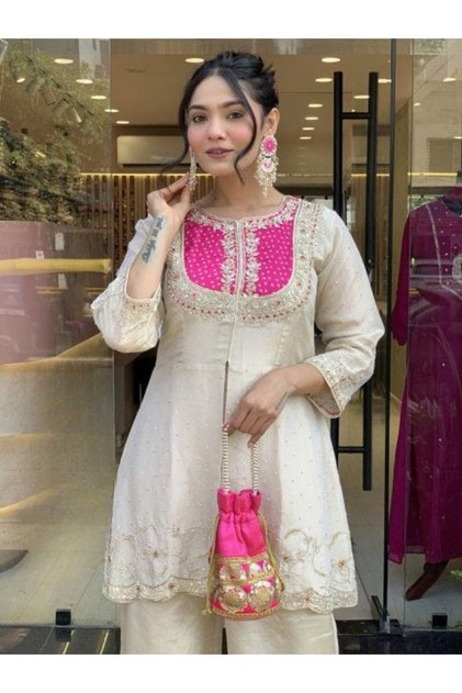 White Gold Crush Silk Kurta Set - FFT8108 | White-Size:XL-42-Inches